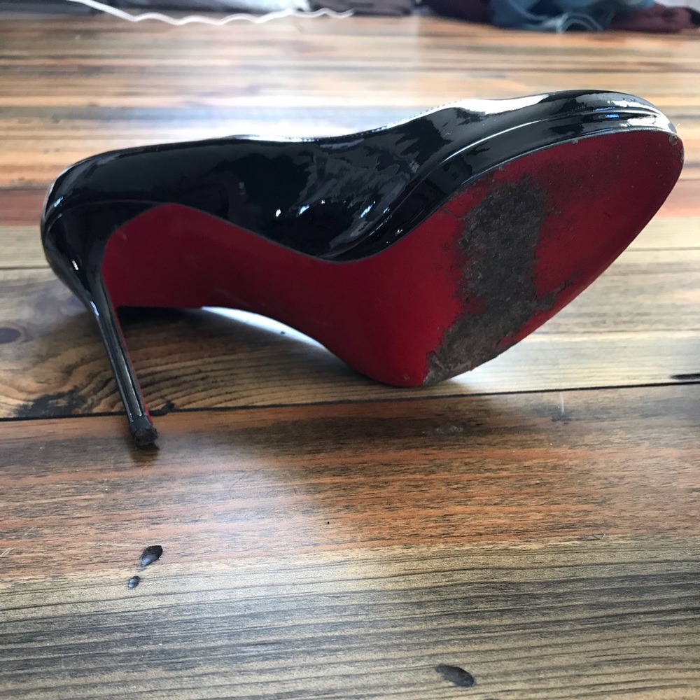 Louboutin 6” size 38 - worn once. No bag/box avail - Picture 5 of 6